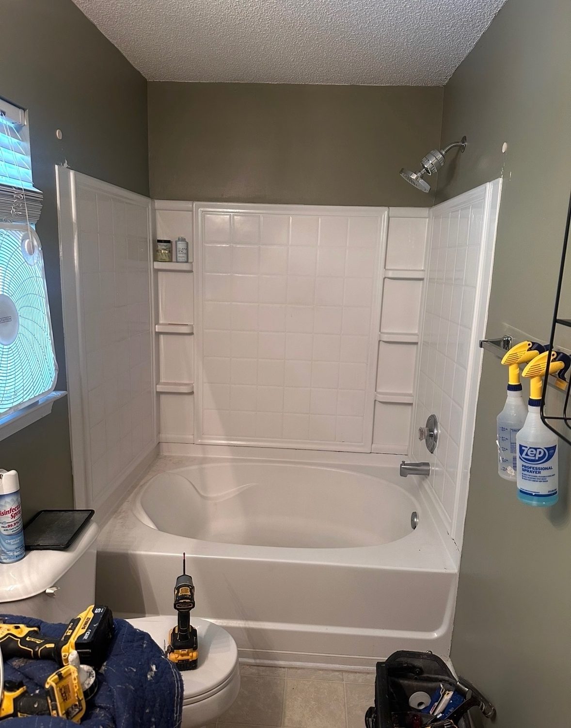 Before: an outdated tub and tile surround